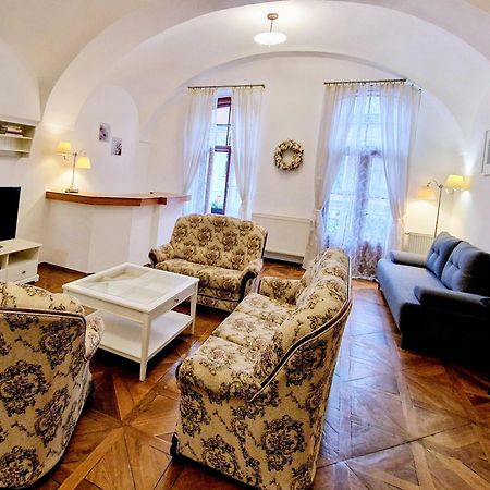 Marina Old Town Apartment Košice Esterno foto
